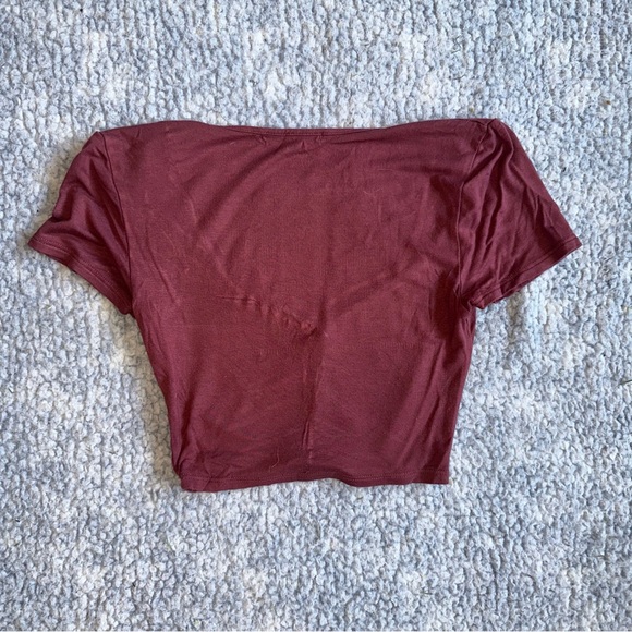 Maroon Synched Cropped T-shirt Size XS - Picture 2 of 5